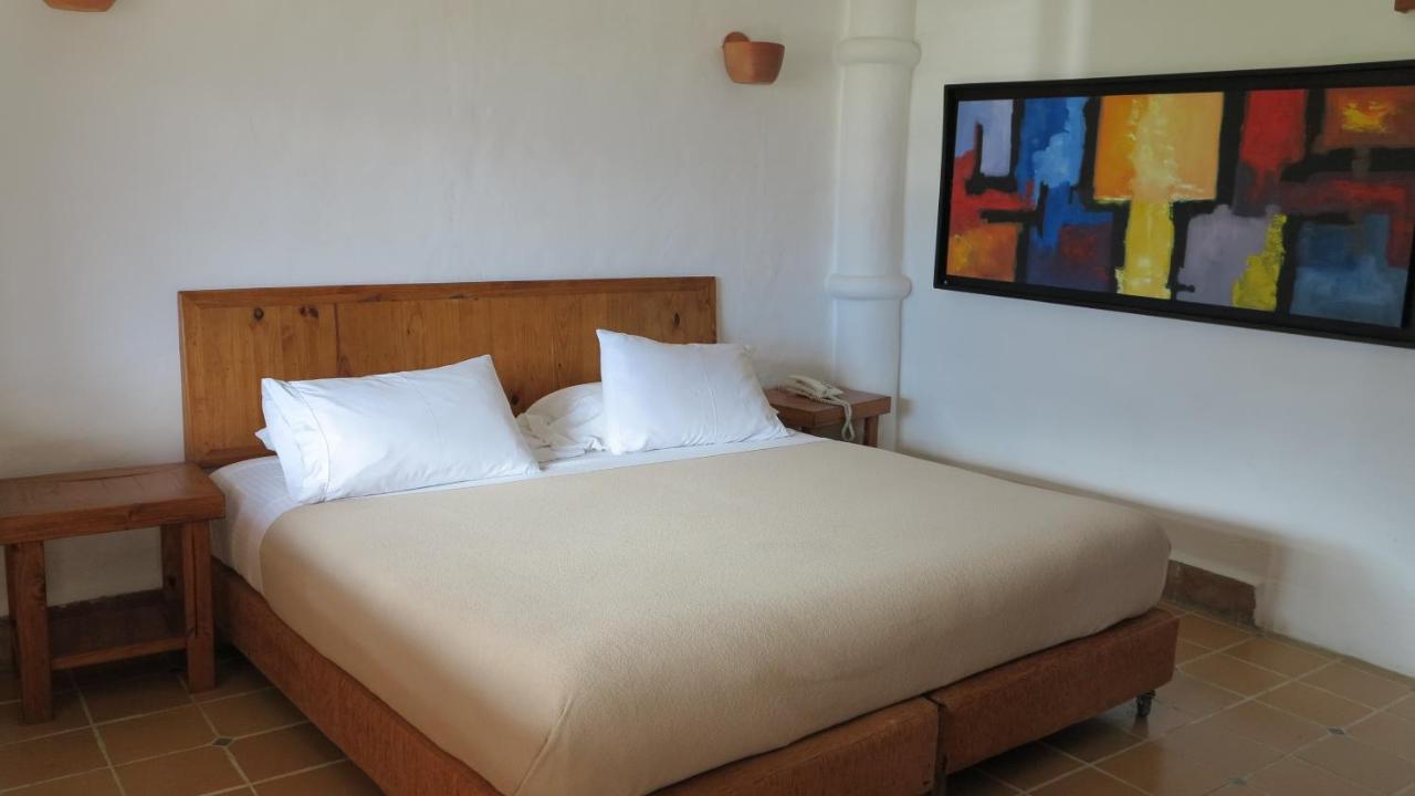 Hotel Plaza Mayor 비야 데 레이바 외부 사진